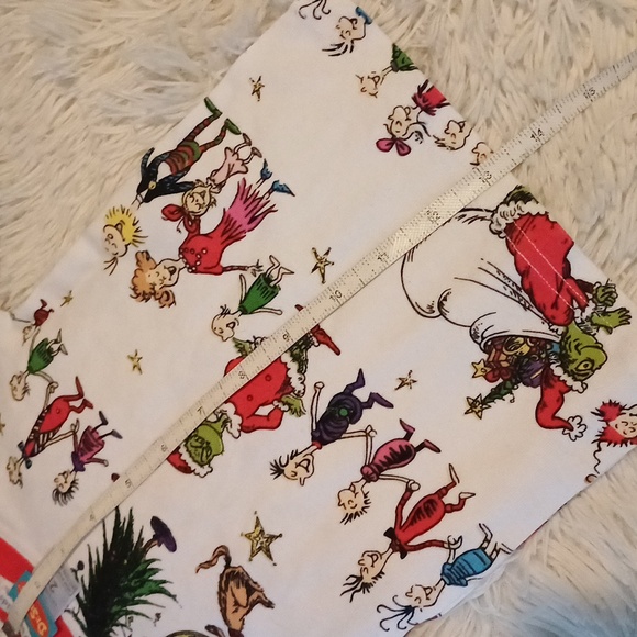 Pottery Barn Kids The Grinch pajama top 2T Christmas - Picture 9 of 9